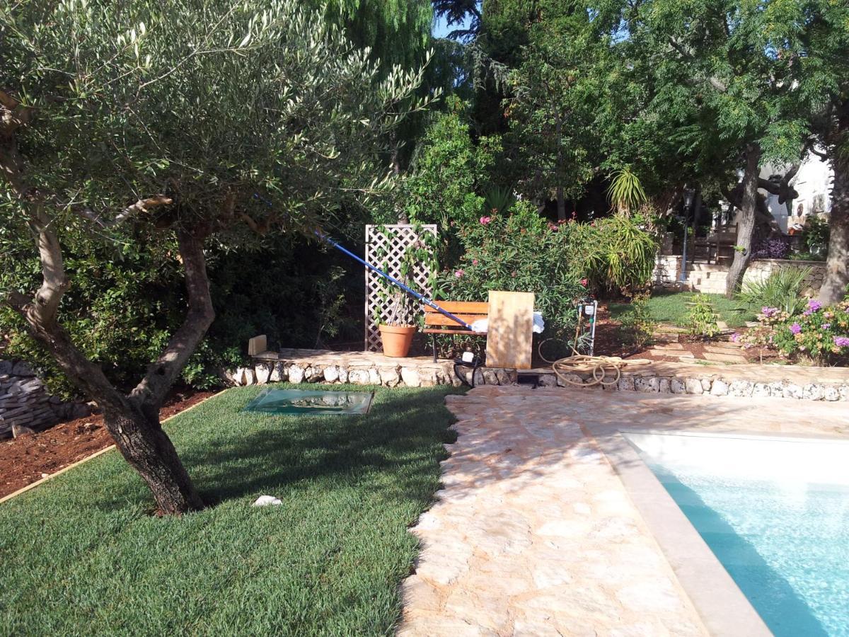 Villa Massa Piscina Полиняно а Маре Екстериор снимка